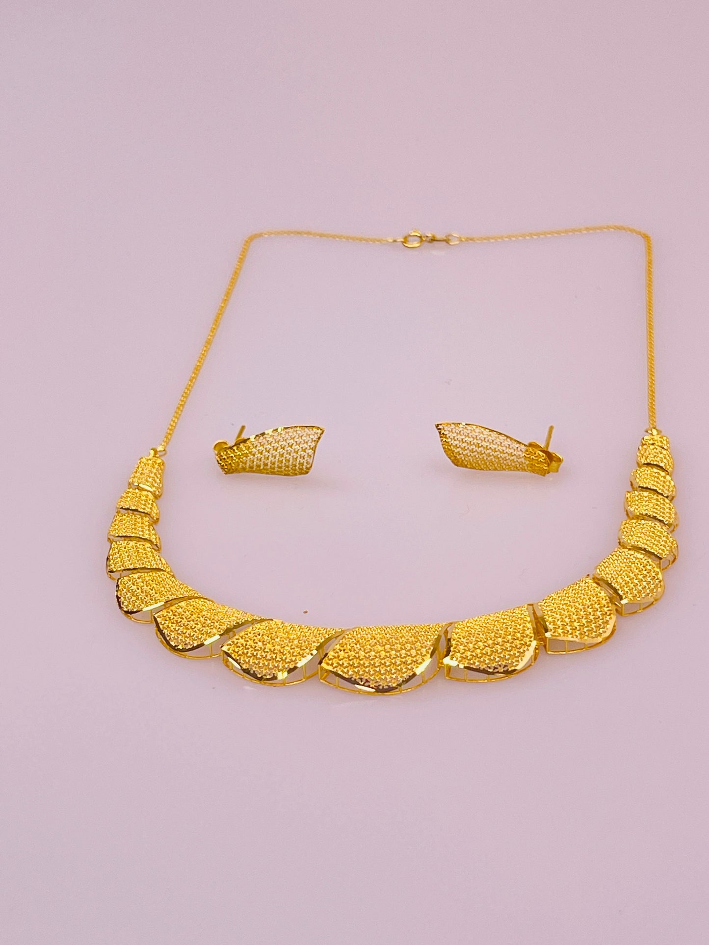 Collier en or 18 carats