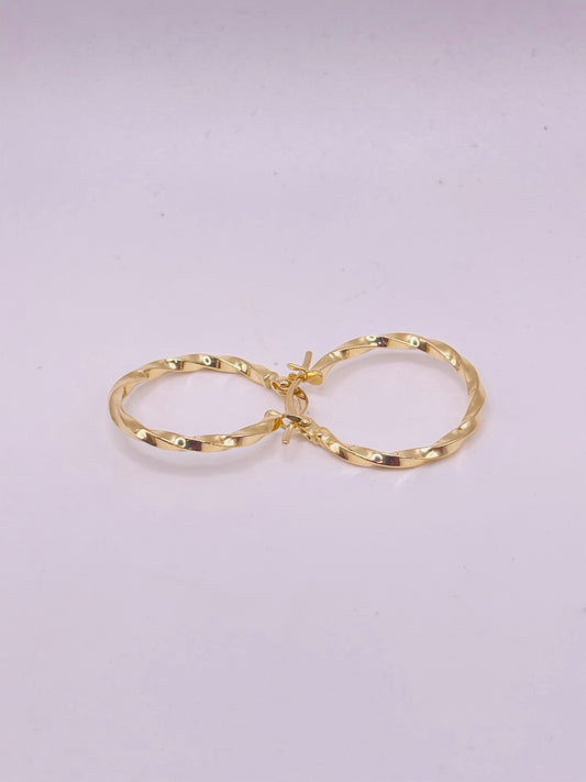 Boucle d’oreille en or 18k