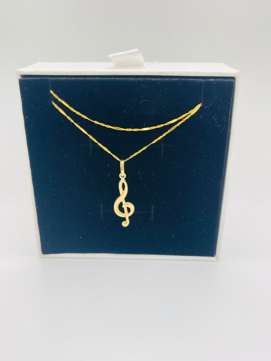 Chaine avec pendentif en or 18k